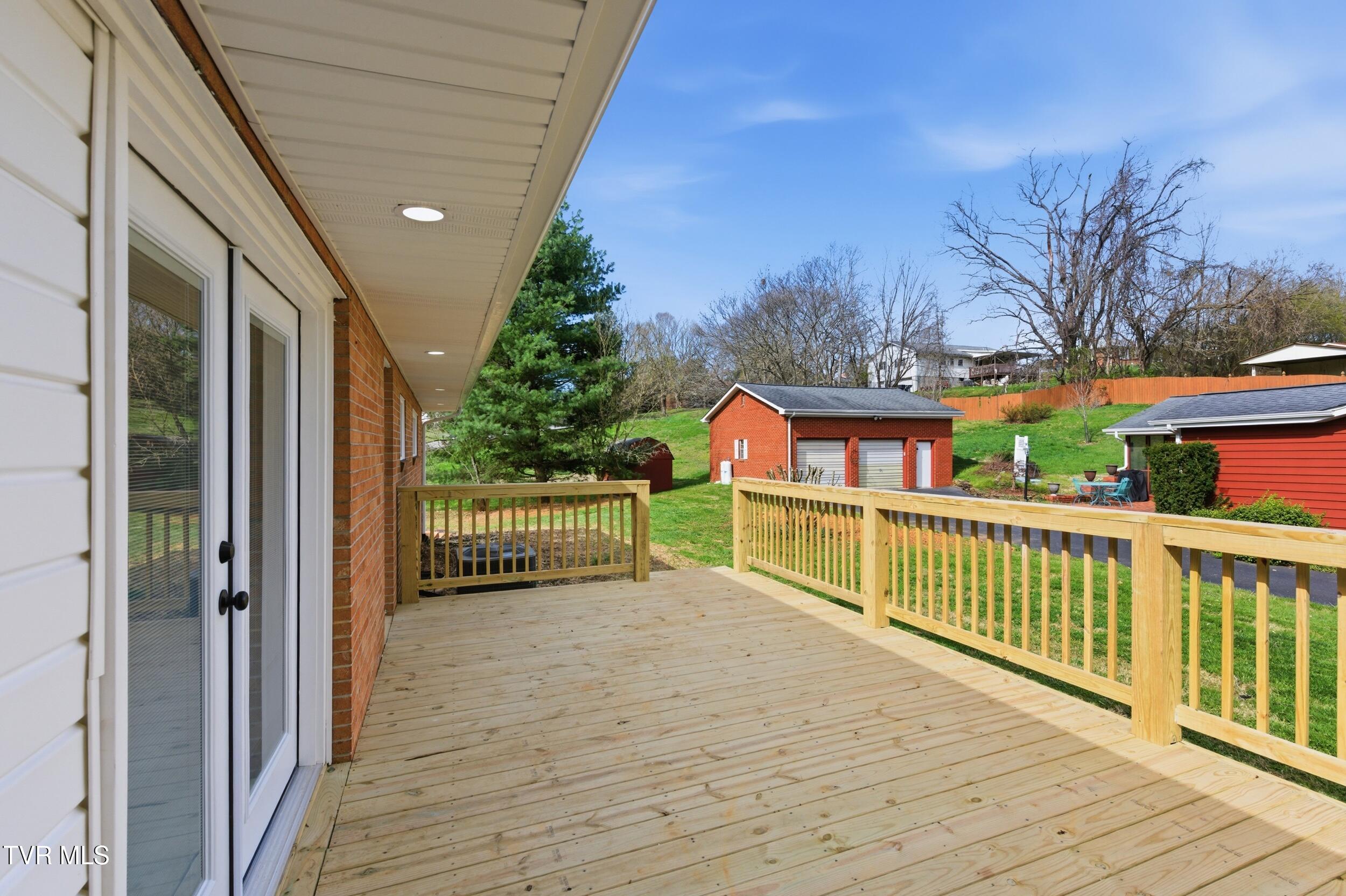 400 Martindale Road Bristol, TN 37620 - Photo 19 of 25 martin 24