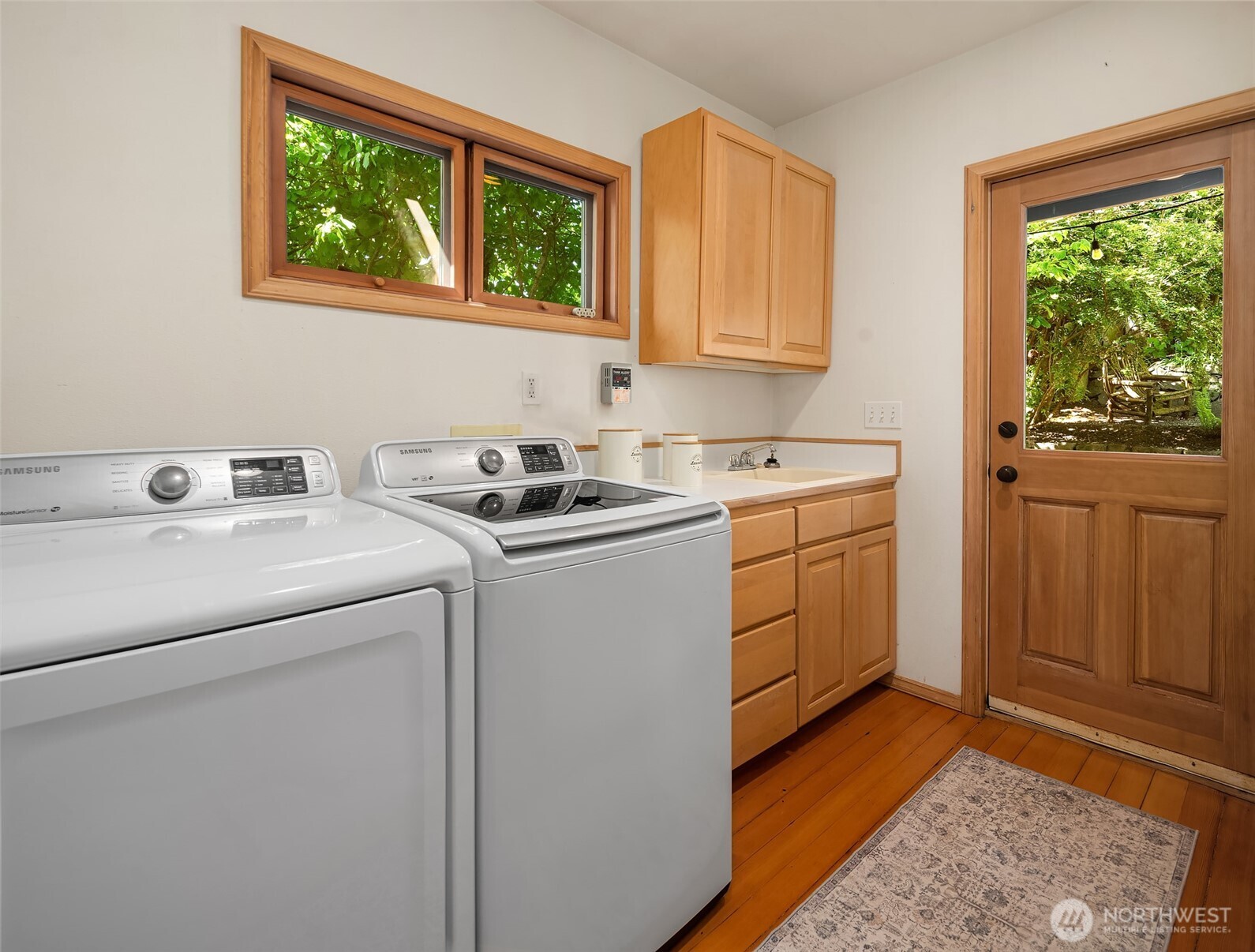 20532 Chautauqua Beach Road Southwest Vashon, WA 98070 - Photo 27 of 37 Gallery Image 27