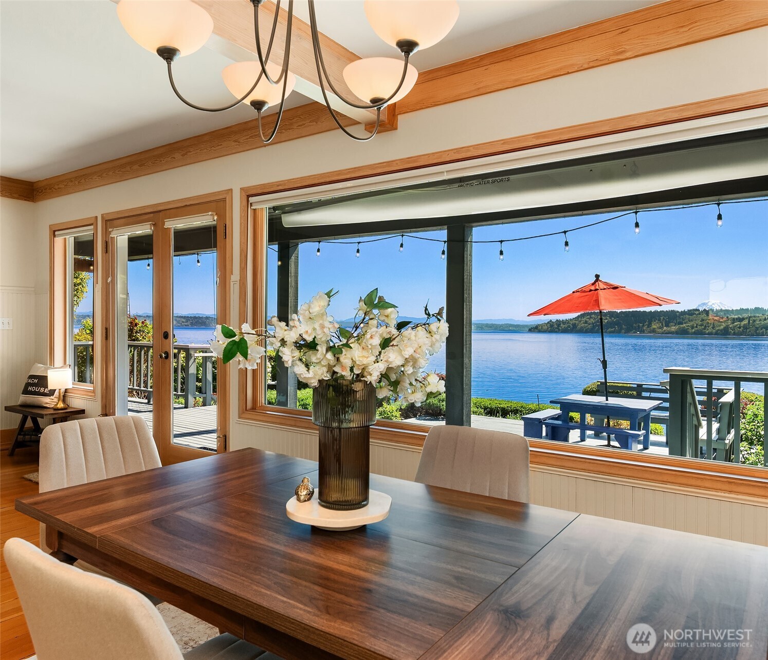 20532 Chautauqua Beach Road Southwest Vashon, WA 98070 - Photo 9 of 37 Gallery Image 9