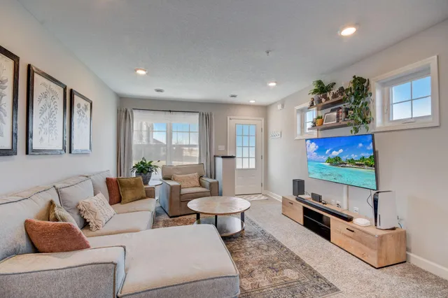 $2,500 | 1203 Lower 143rd Street East, Rosemount, MN 55068