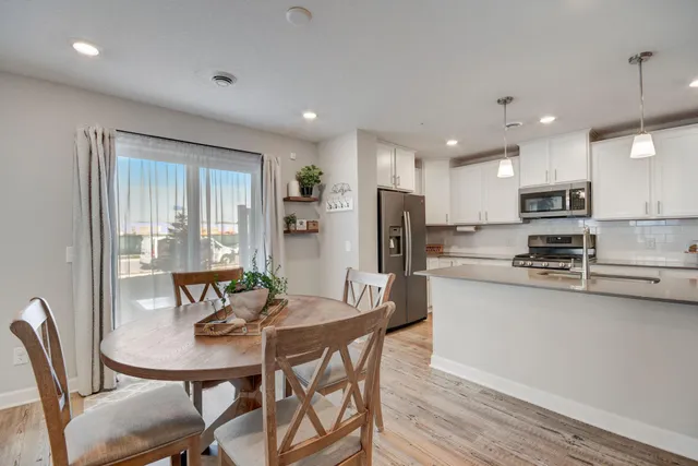 $2,500 | 1203 Lower 143rd Street East, Rosemount, MN 55068