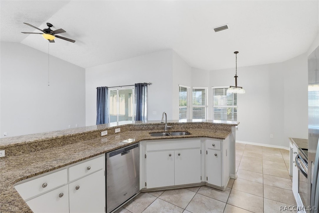 1131 South Softwind Loop Lecanto, FL 34461 - Photo 11 of 43