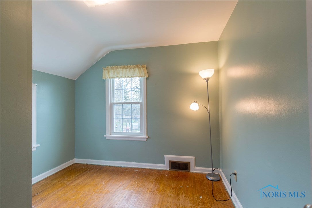 3402 Cheltenham Road Toledo, OH 43606 - Photo 17 of 23 Gallery Image 17