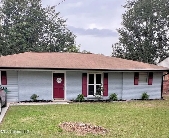 $179,900 | 204 South Monroe Avenue, Picayune, MS 39466