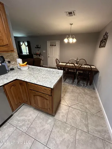 $179,900 | 204 South Monroe Avenue, Picayune, MS 39466