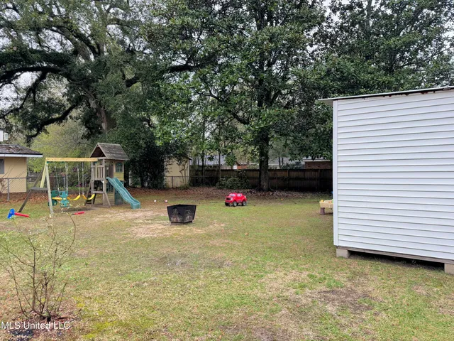 $179,900 | 204 South Monroe Avenue, Picayune, MS 39466