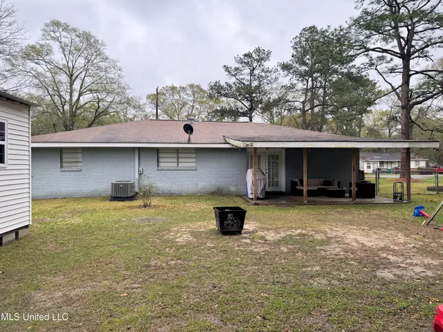 $179,900 | 204 South Monroe Avenue, Picayune, MS 39466