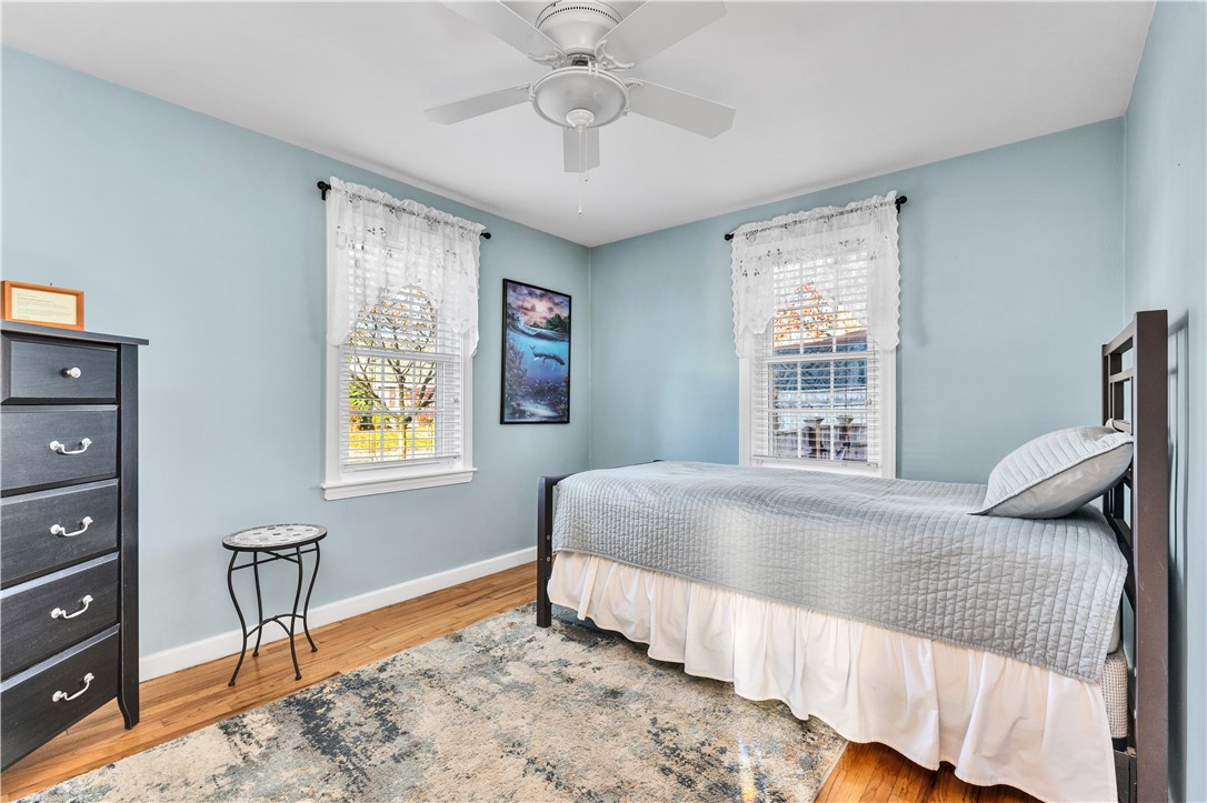 93 Grotto Avenue Warwick, RI 02888 - Photo 18 of 33