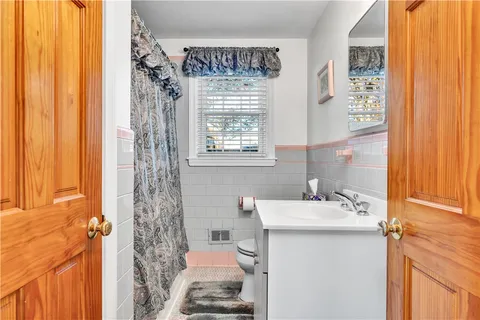 $475,000 | 93 Grotto Avenue, Warwick, RI 02888