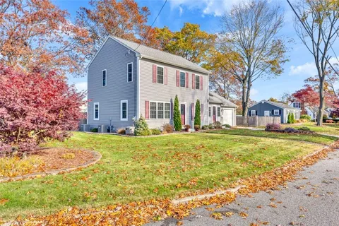 $475,000 | 93 Grotto Avenue, Warwick, RI 02888