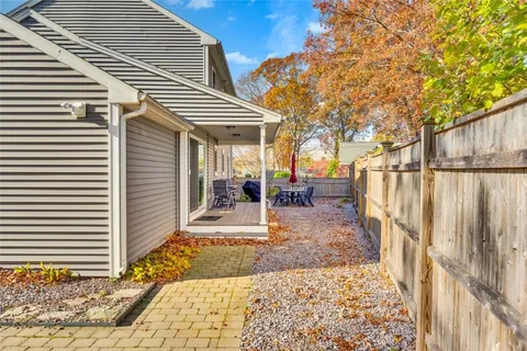 $475,000 | 93 Grotto Avenue, Warwick, RI 02888