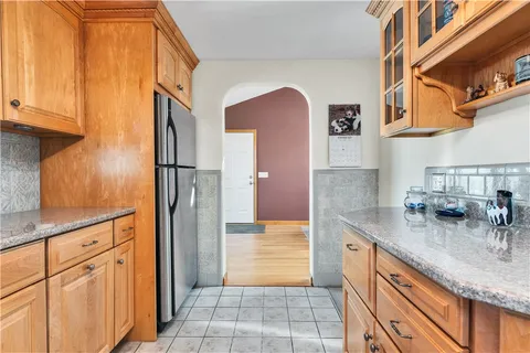 $475,000 | 93 Grotto Avenue, Warwick, RI 02888