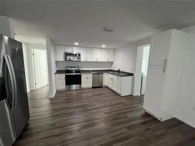 $1,600 | 1222 Southeast 10th Street, Gainesville, FL 32601