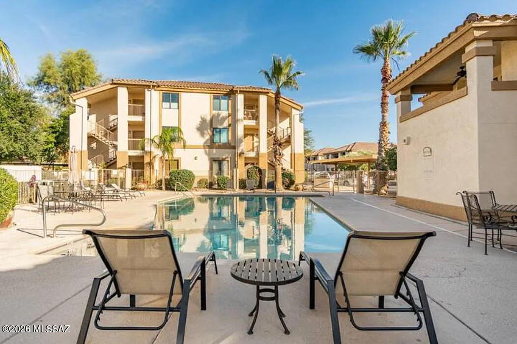 2550 East River Road, Unit 13102 Tucson, AZ 85718 - Photo 2 of 27