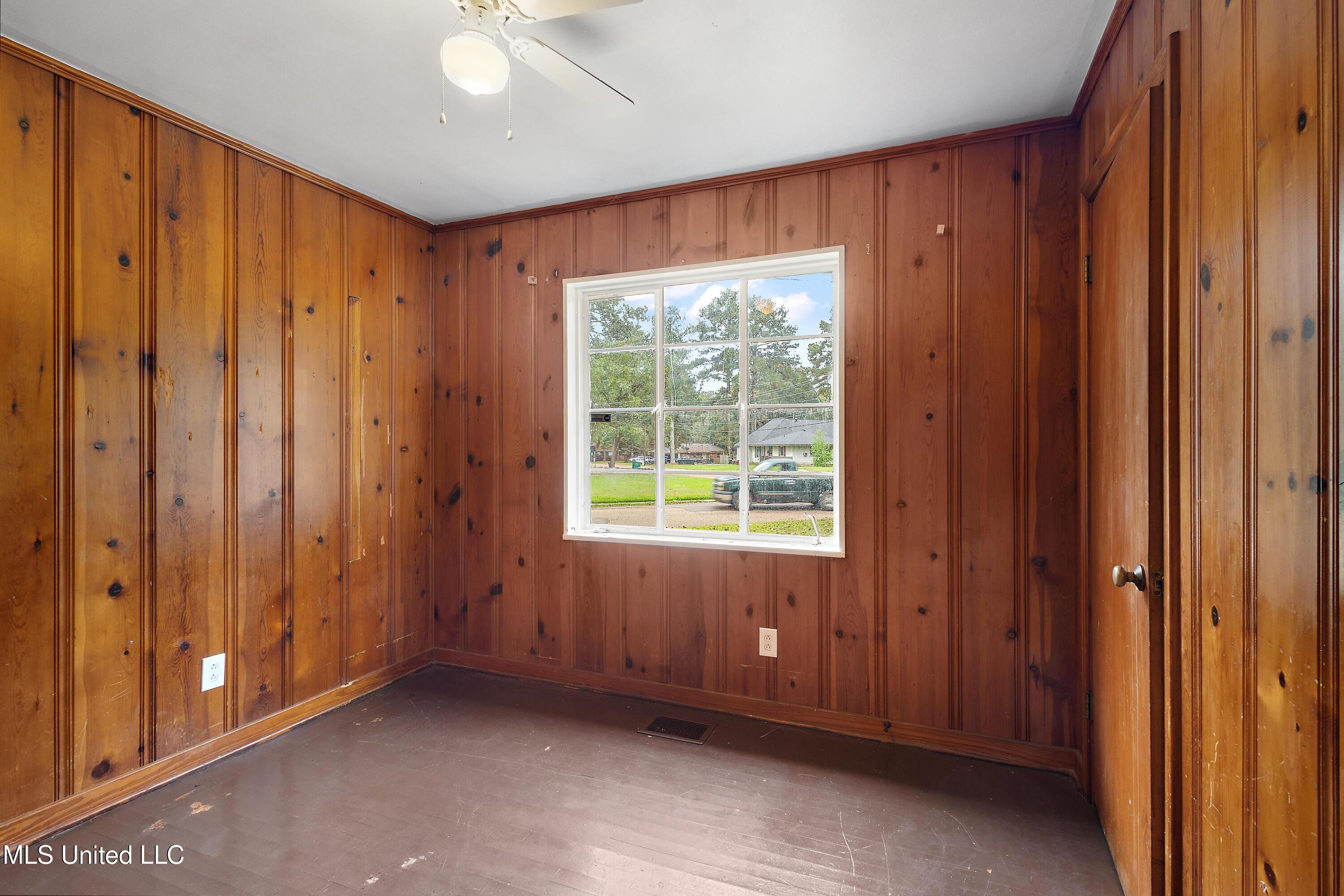 5440 Grafton Street Jackson, MS 39206 - Photo 6 of 8 lqsgljbht6