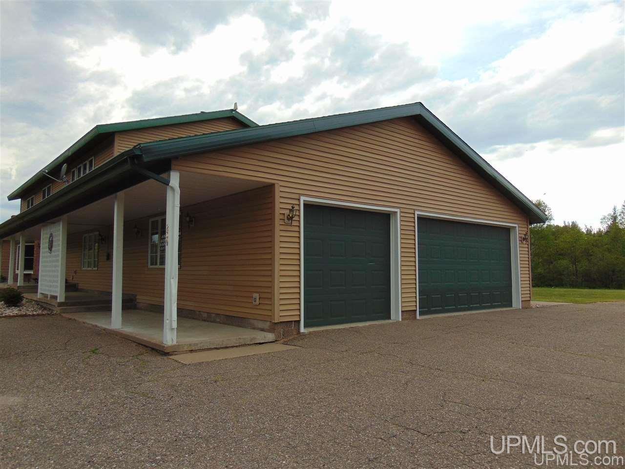 230 Wilderness Road Negaunee, MI 49866 - Photo 3 of 49 Gallery Image 3