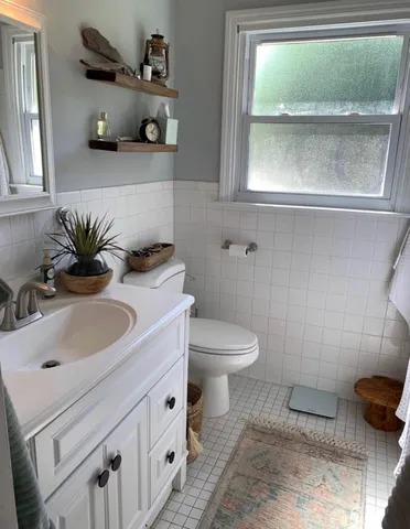 $3,480 | 415 Limbaker Street, Charleston, SC 29412