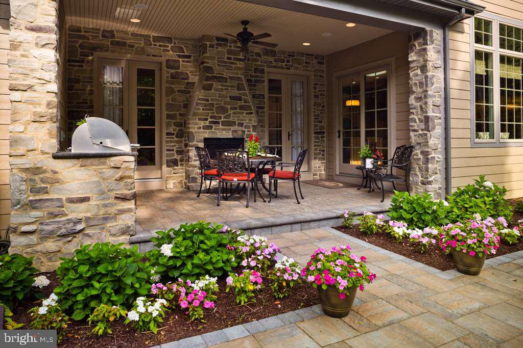 2749 Colonial Road Harrisburg, PA 17112 - Photo 14 of 25 Gallery Image 14