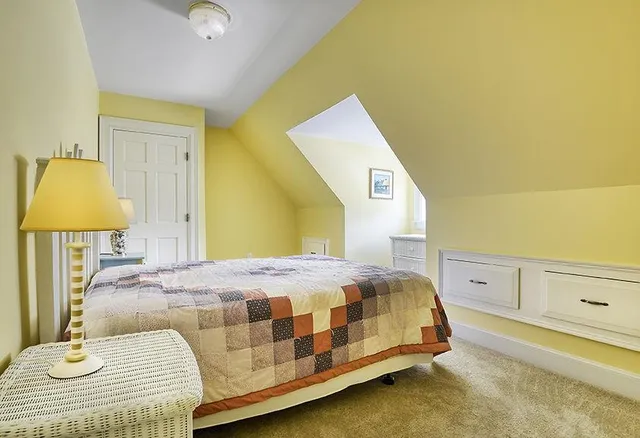 $389,900 | 64 Summer Hill Street, Springfield, VT 05156