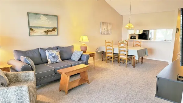 $4,200 | 3061 Sandpiper Bay Circle, Unit J301, Naples, FL 34112