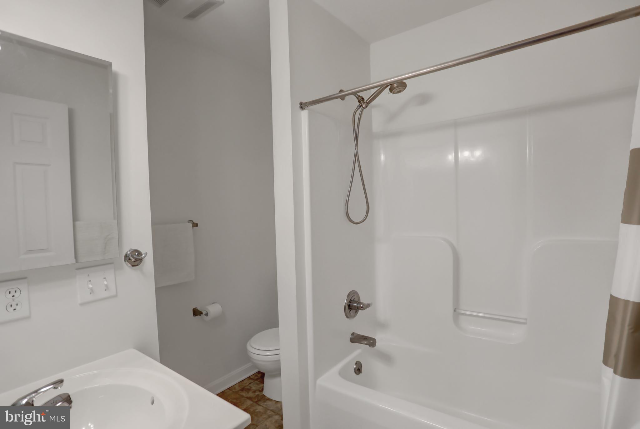 4547 Deer Path Road Harrisburg, PA 17110 - Photo 14 of 19 Gallery Image 14