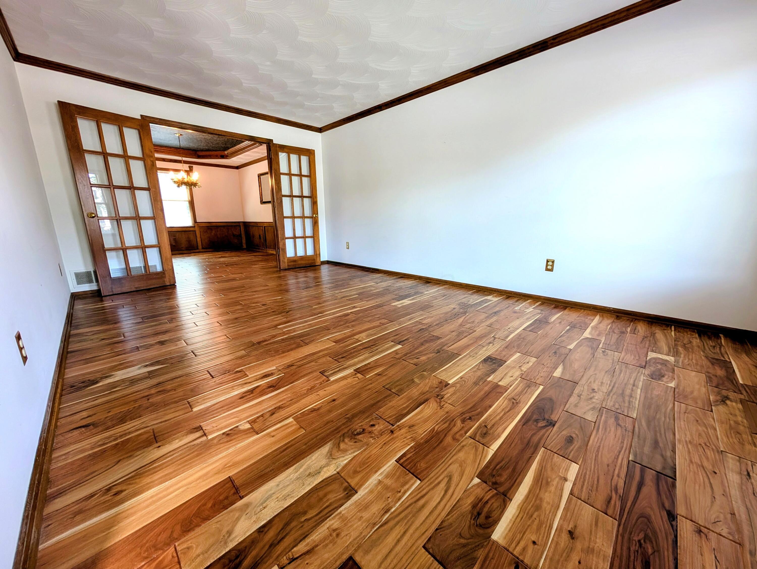 239 Ridge Side Drive Powell, OH 43065 - Photo 11 of 63 Front room