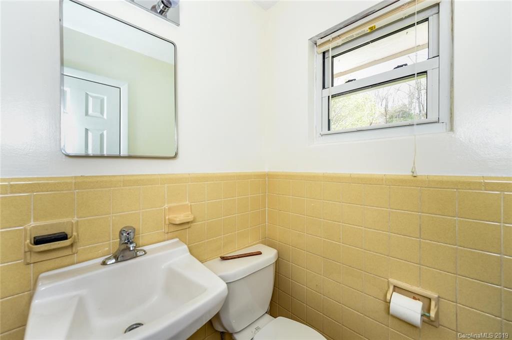 360 Allison Road Brevard, NC 28712 - Photo 22 of 36 Gallery Image 22