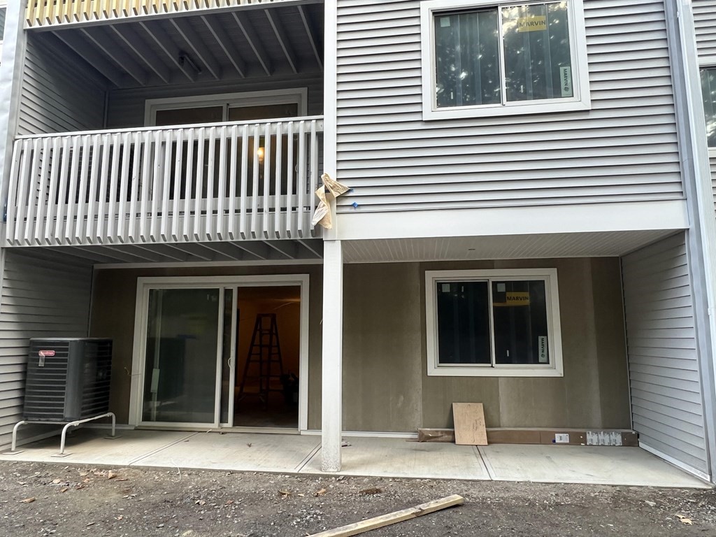 202 Franklin Crossing Road, Unit 202 Franklin, MA 02038 - Photo 4 of 10 Gallery Image 4