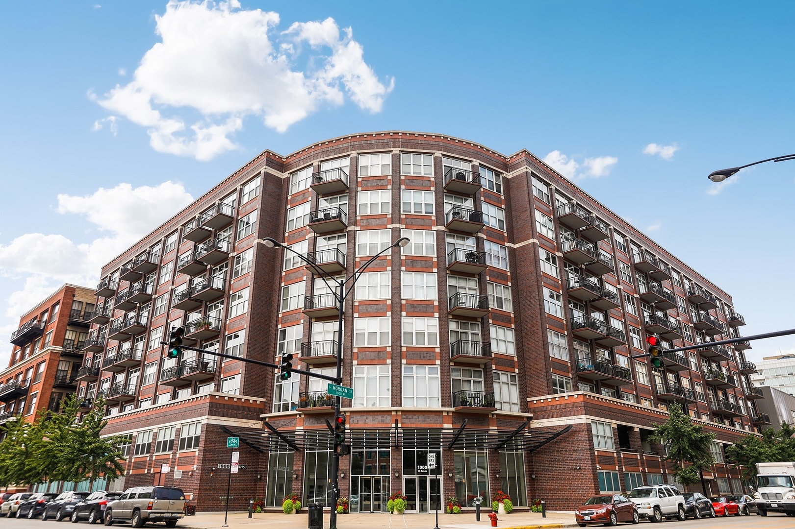 1000 West Adams Street, Unit 617 Chicago, IL 60607 - Photo 1 of 34