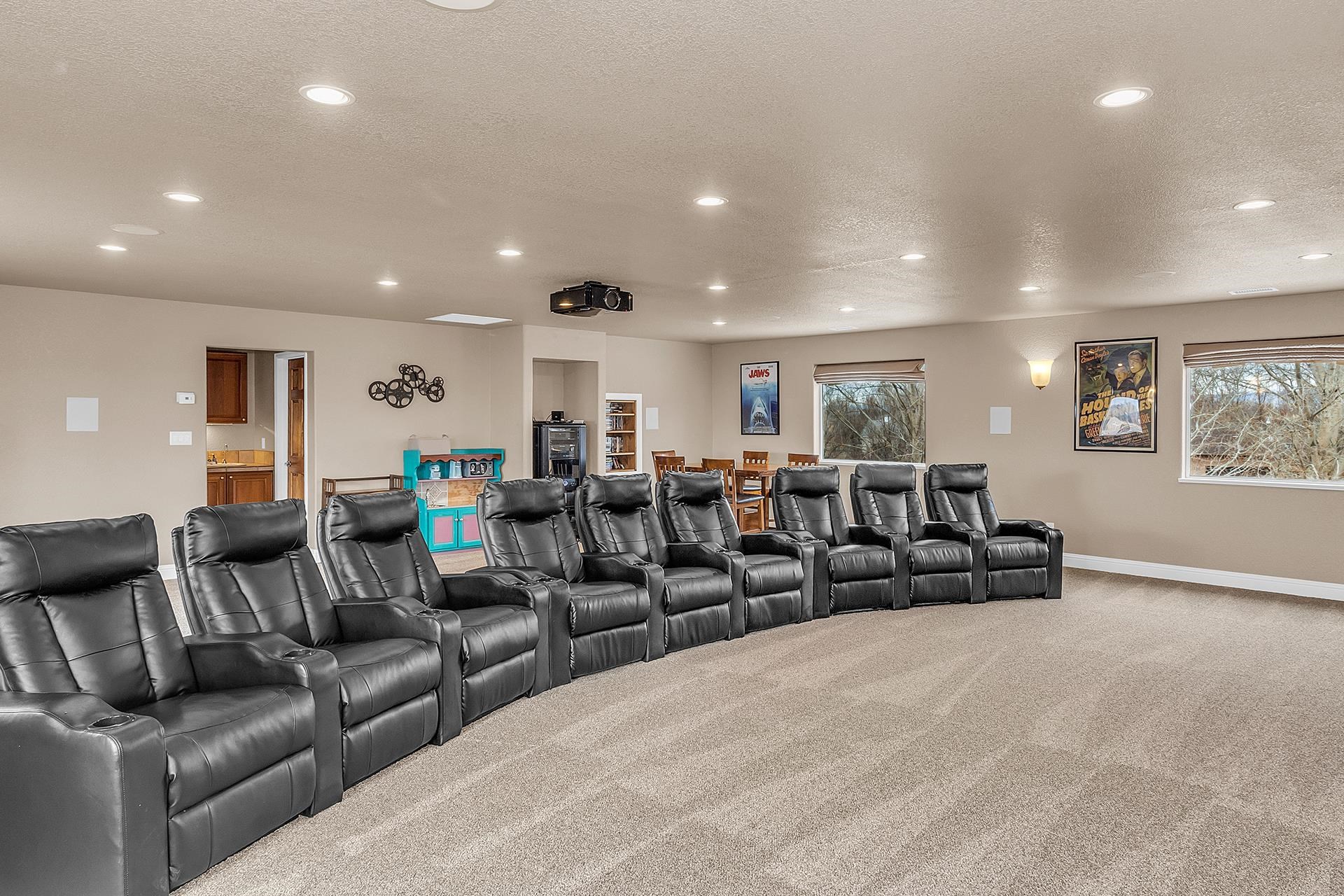 894 25 Road Grand Junction, CO 81505 - Photo 27 of 42 a living room with furniture a wooden floor and window