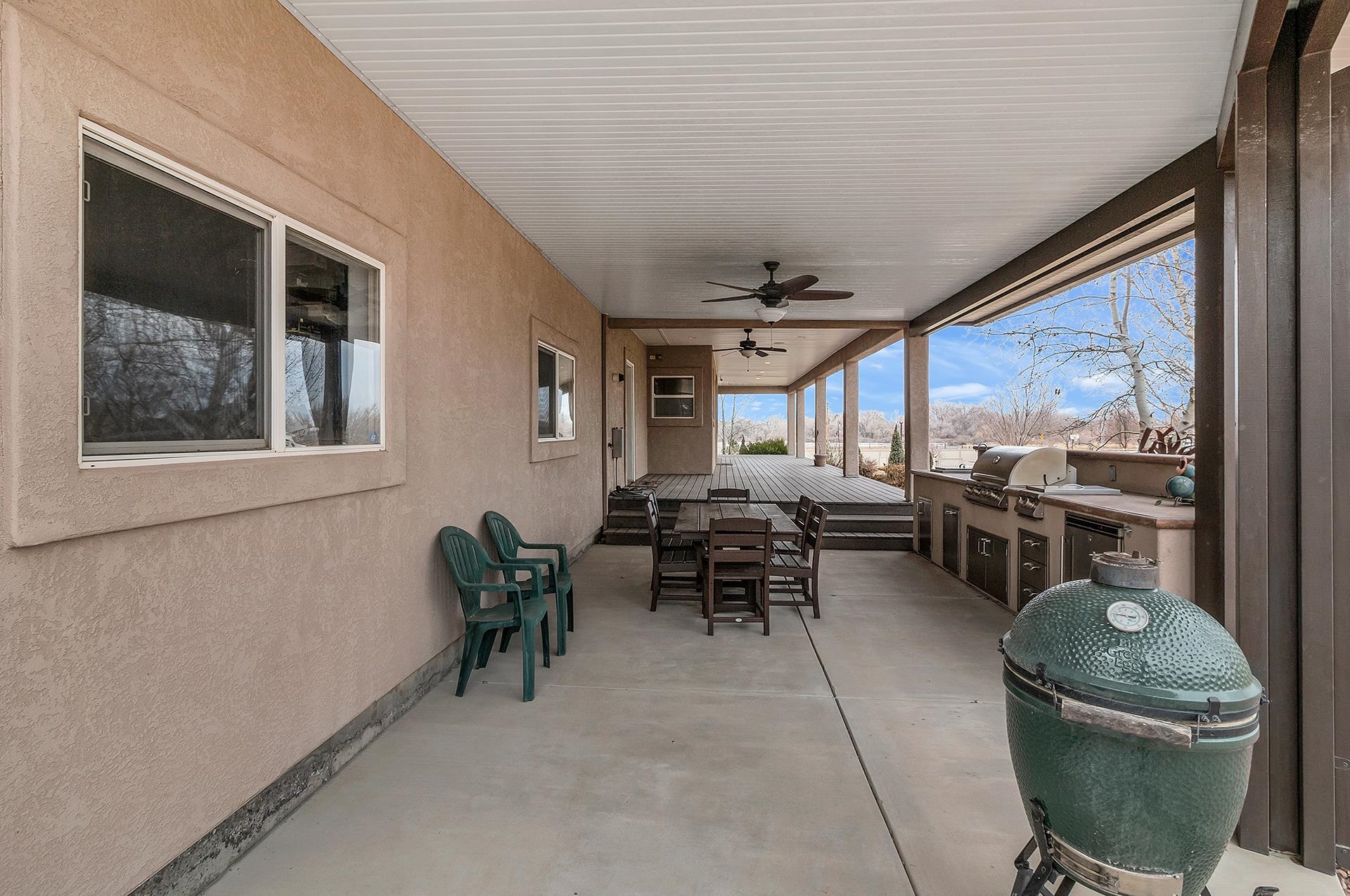 894 25 Road Grand Junction, CO 81505 - Photo 6 of 42 a living room with furniture and a large window