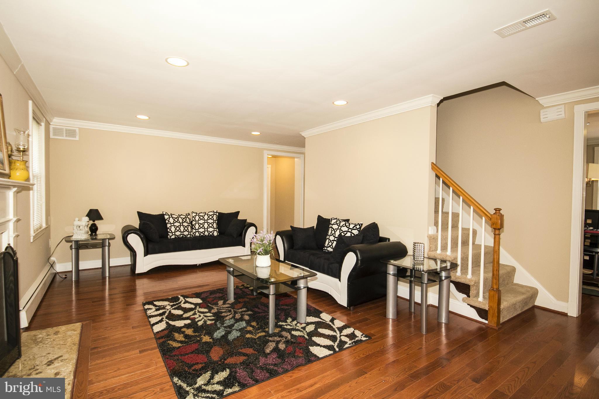 7005 Concord Road Pikesville, MD 21208 - Photo 1 of 29 Living Room