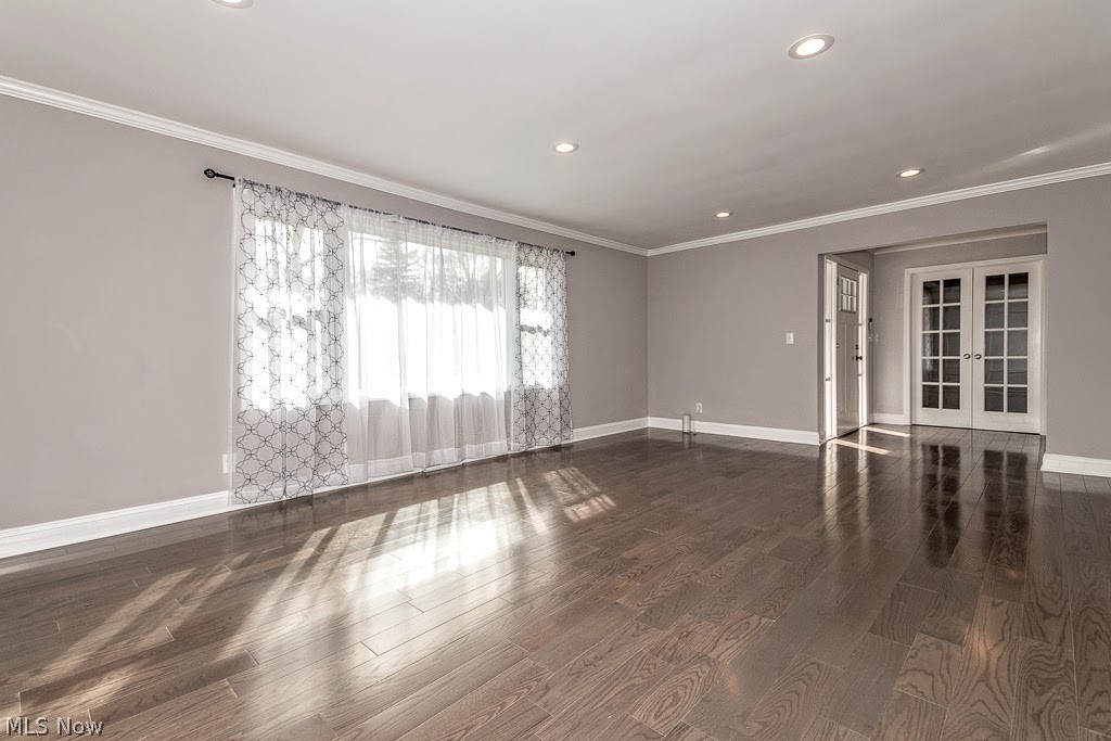 2926 Lee Road Cleveland, OH 44120 - Photo 15 of 35 Gallery Image 15