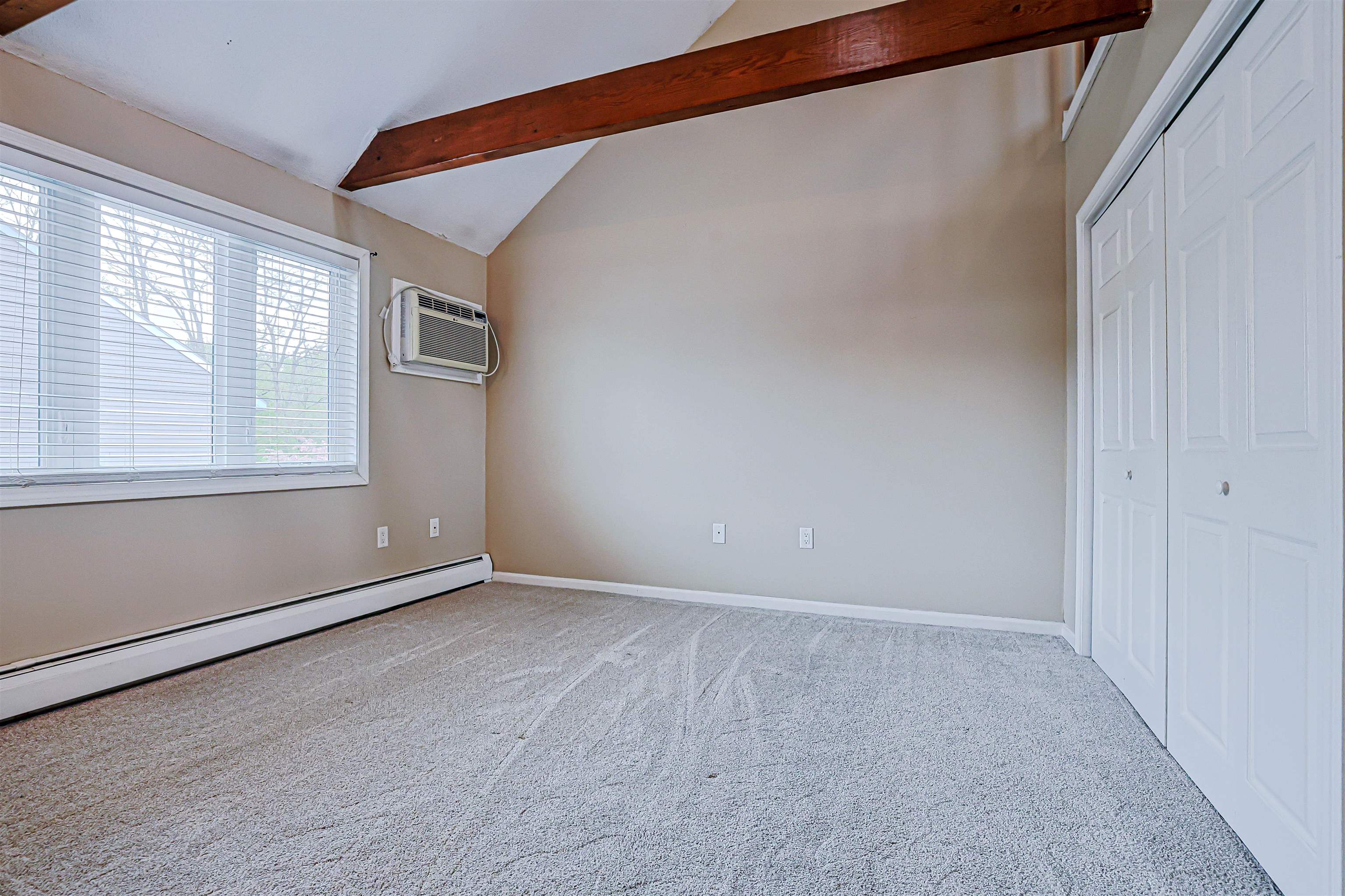 11 Valley W Way Manchester, NH 03102 - Photo 14 of 32