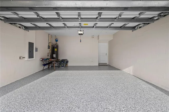 $7,500 | 172 Indies Drive East, Unit 101, Naples, FL 34114