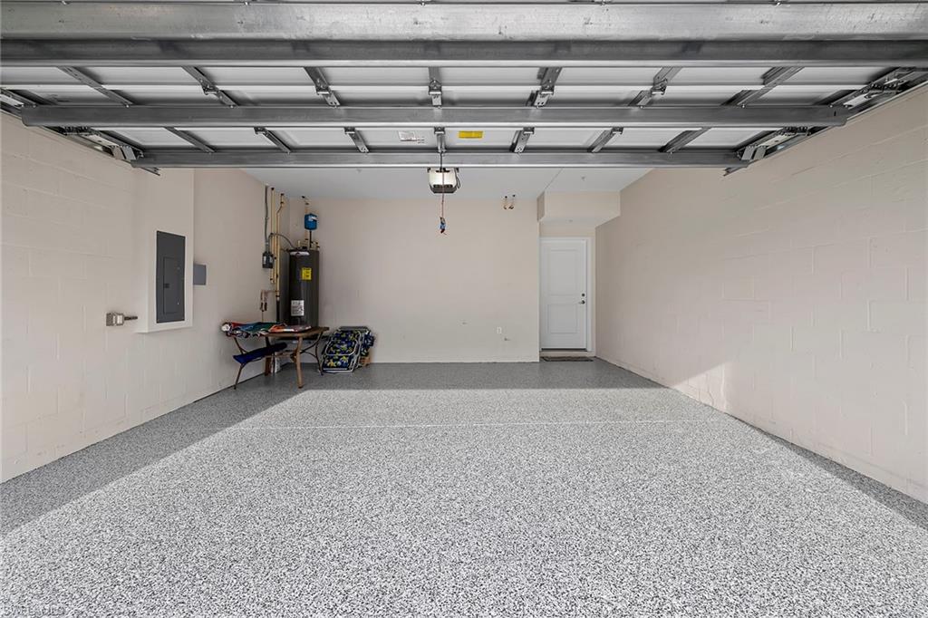 172 Indies Drive East, Unit 101 Naples, FL 34114 - Photo 24 of 33 Garage