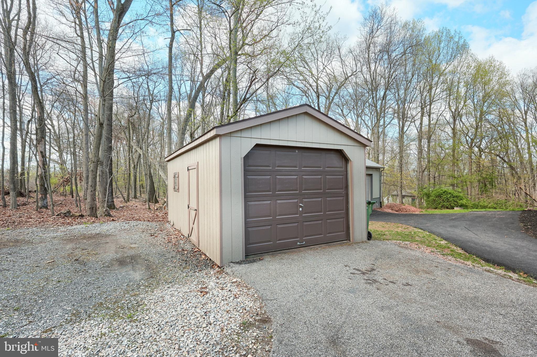 3405 Colonial Road Dover, PA 17315 - Photo 49 of 56 Gallery Image 49