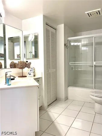 $9,000 | 1020 South Collier Boulevard, Unit 507, Marco Island, FL 34145