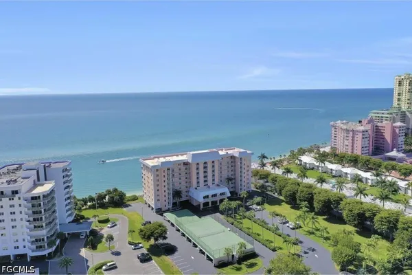 $9,000 | 1020 South Collier Boulevard, Unit 507, Marco Island, FL 34145