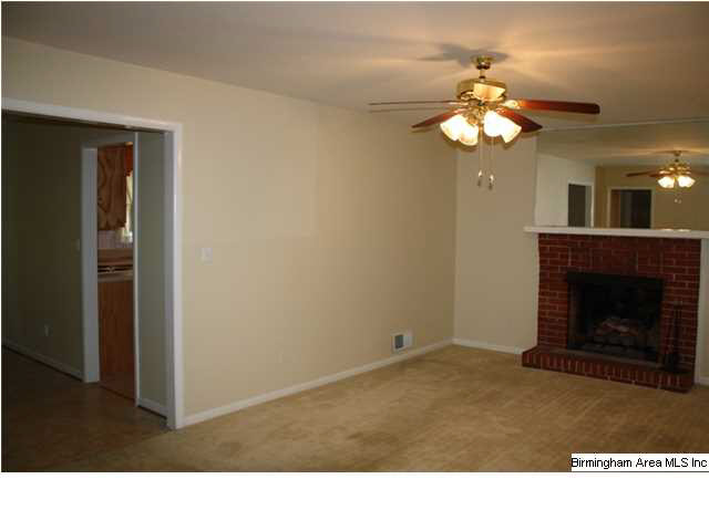 1212 Robertson Road Anniston, AL 36207 - Photo 9 of 29