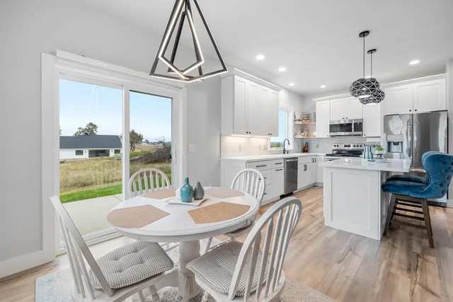 $399,900 | 234 Watertower Circle, Iron Ridge, WI 53035