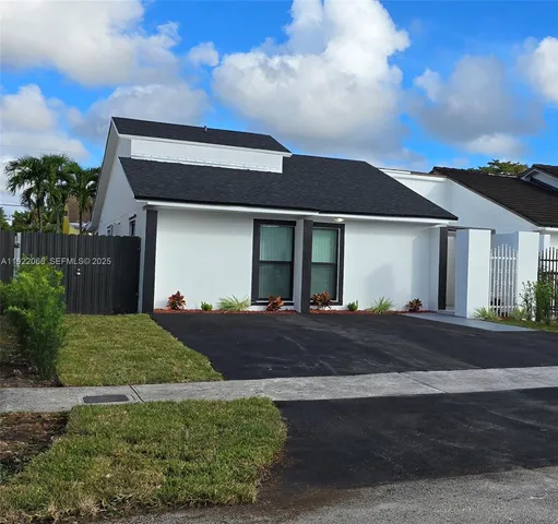 $579,900 | 1001 Southwest 88th Court, Miami, FL 33174