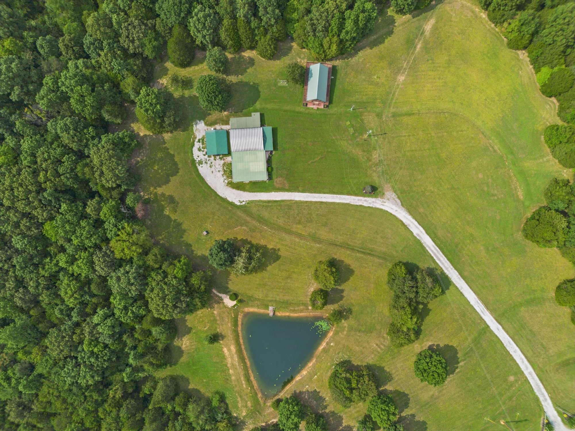 775 Coaling Road Charlotte, TN 37036 - Photo 44 of 50