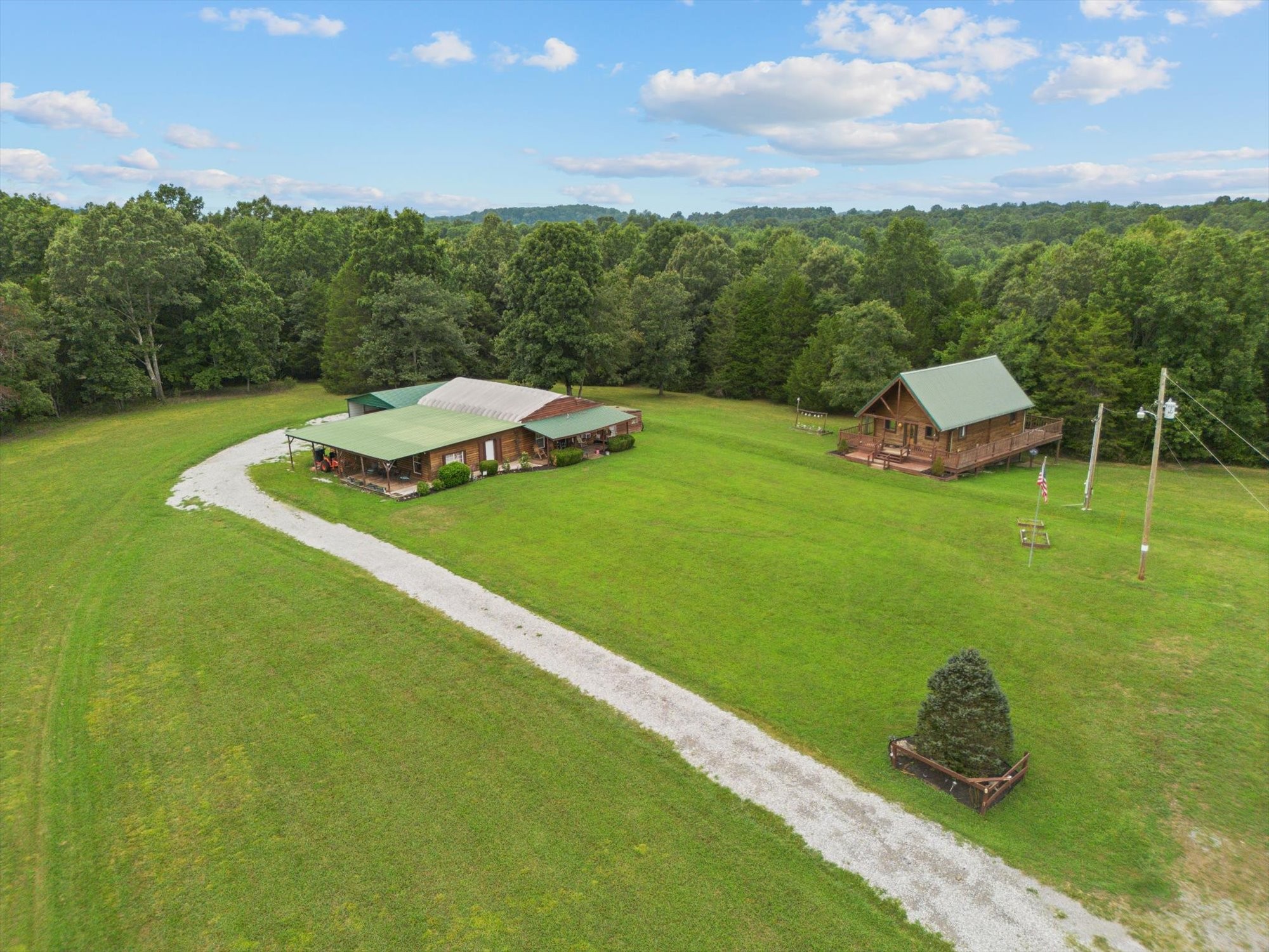 775 Coaling Road Charlotte, TN 37036 - Photo 8 of 50