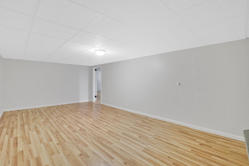 258 Rock Valley Road Holyoke, MA 01040 - Photo 36 of 42