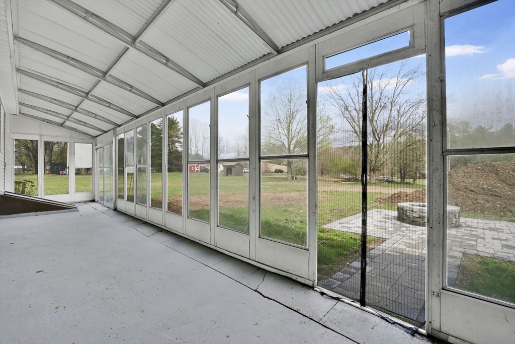 258 Rock Valley Road Holyoke, MA 01040 - Photo 40 of 42