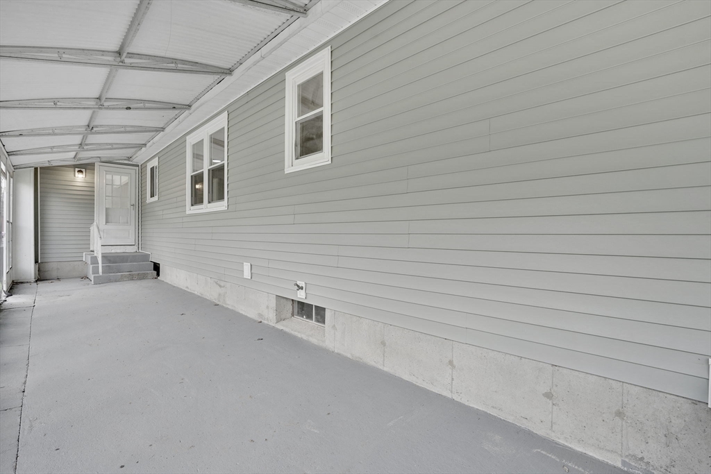 258 Rock Valley Road Holyoke, MA 01040 - Photo 41 of 42