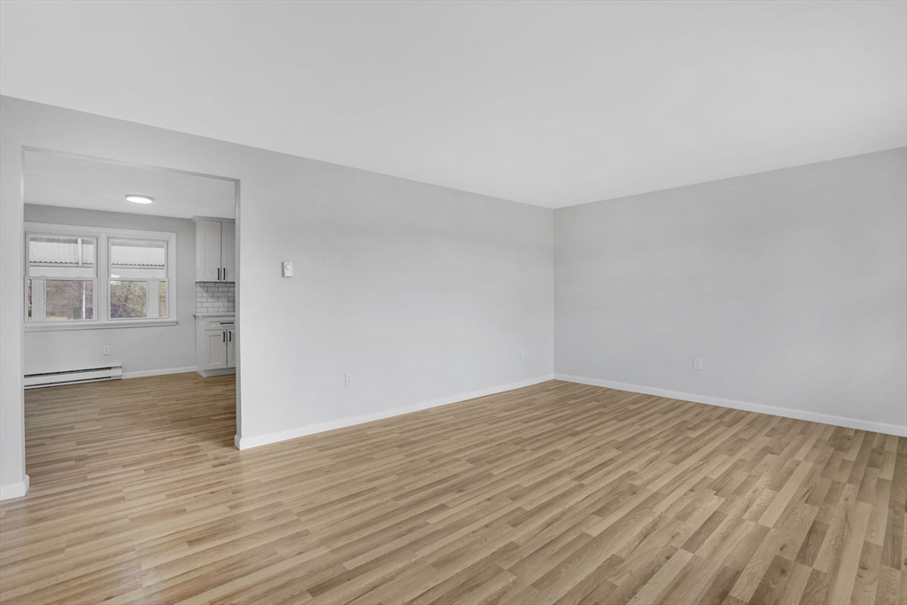 258 Rock Valley Road Holyoke, MA 01040 - Photo 7 of 42