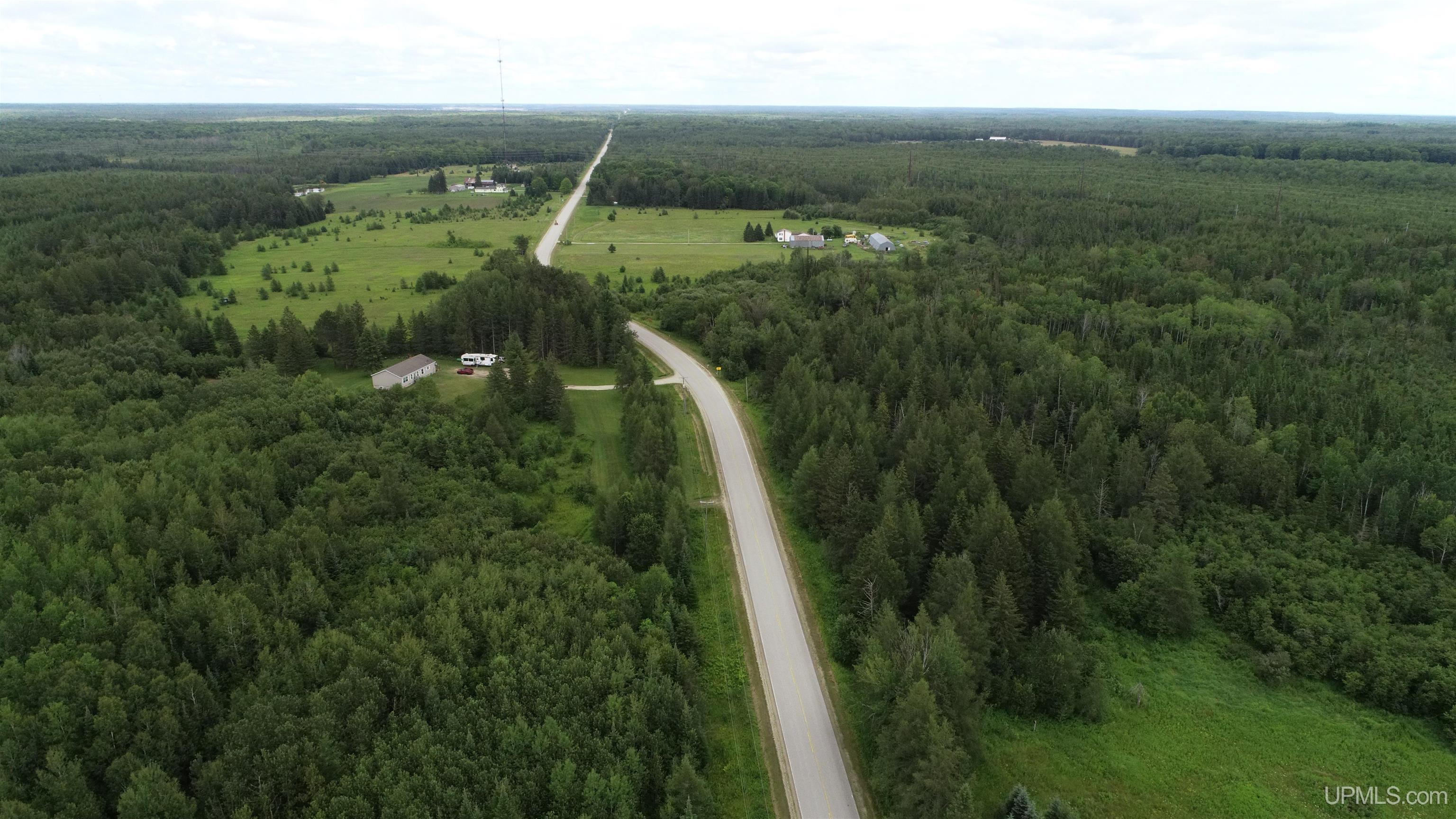 2495 W Quarry Road Gulliver, MI 49840 - Photo 23 of 32