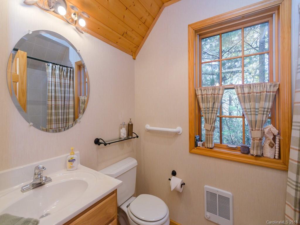 461-463 Concord Road Fletcher, NC 28732 - Photo 21 of 24 Gallery Image 21
